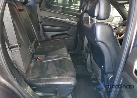 2015 Jeep Grand Cherokee Laredo z USA, uszkodzony, nr VIN 1C4RJFAG7FC627658